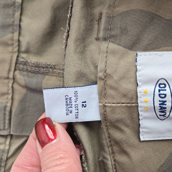 Ladies skirt - Picture 3 of 3